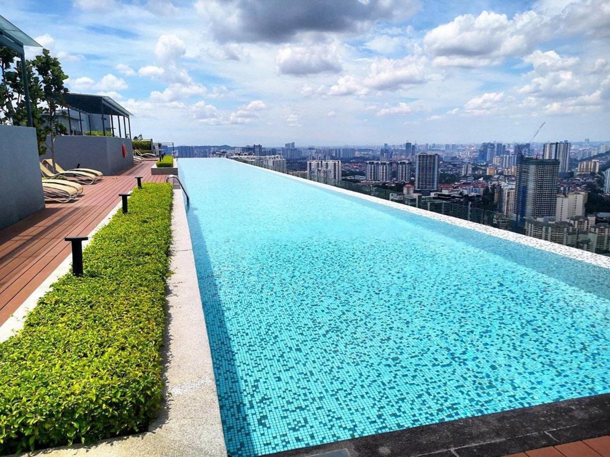 Maxine Suites Kuala Lumpur Exterior photo