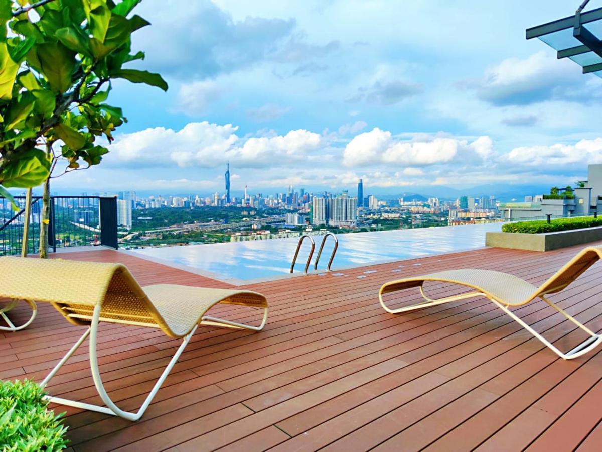 Maxine Suites Kuala Lumpur Exterior photo
